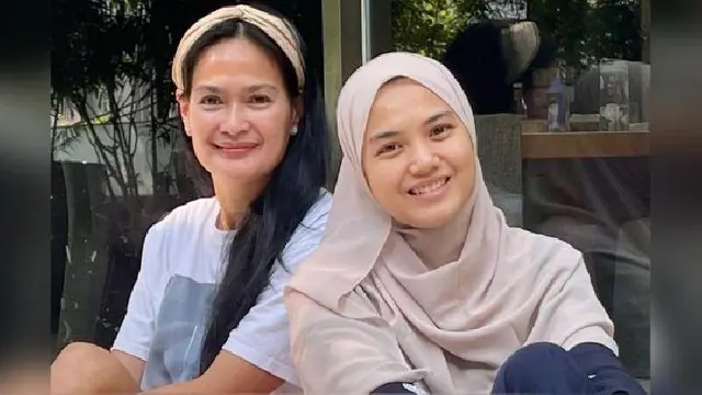 Para seleb yang dekat dengan menantunya