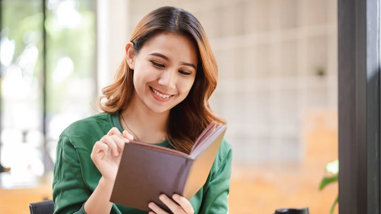 tersenyum buku bahagia mandiri dewasa