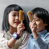 Saat liburan, si kecil sering kali merasa antusias hingga membawa camilan favoritnya ketika liburan. (Foto/dok: Pexels/Alex Green)