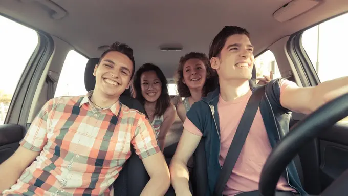 Tetap Sehat Hadapi Macet Saat Liburan Natal dan Tahun Baru (William Perugini/Shutterstock)