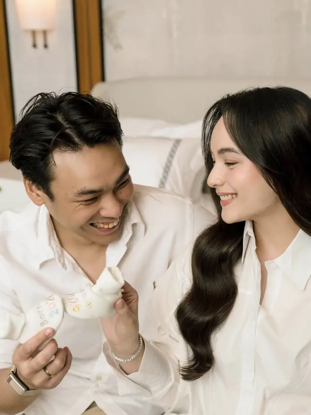 Potret Bahagia Chelsea Islan Umumkan Kehamilan Pertama