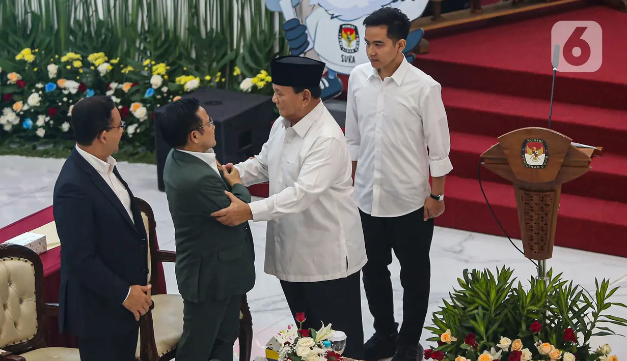 Penetapan ini juga dihadiri oleh pasangan Anies Baswedan dan Muhaimin iskandar (Cak Imin). (Liputan6.com/Angga Yuniar)