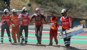 Francesco Bagnaia Terpuruk di MotoGP Aragon, Merasa Dipermalukan dan Tak Melihat Jalan Keluar