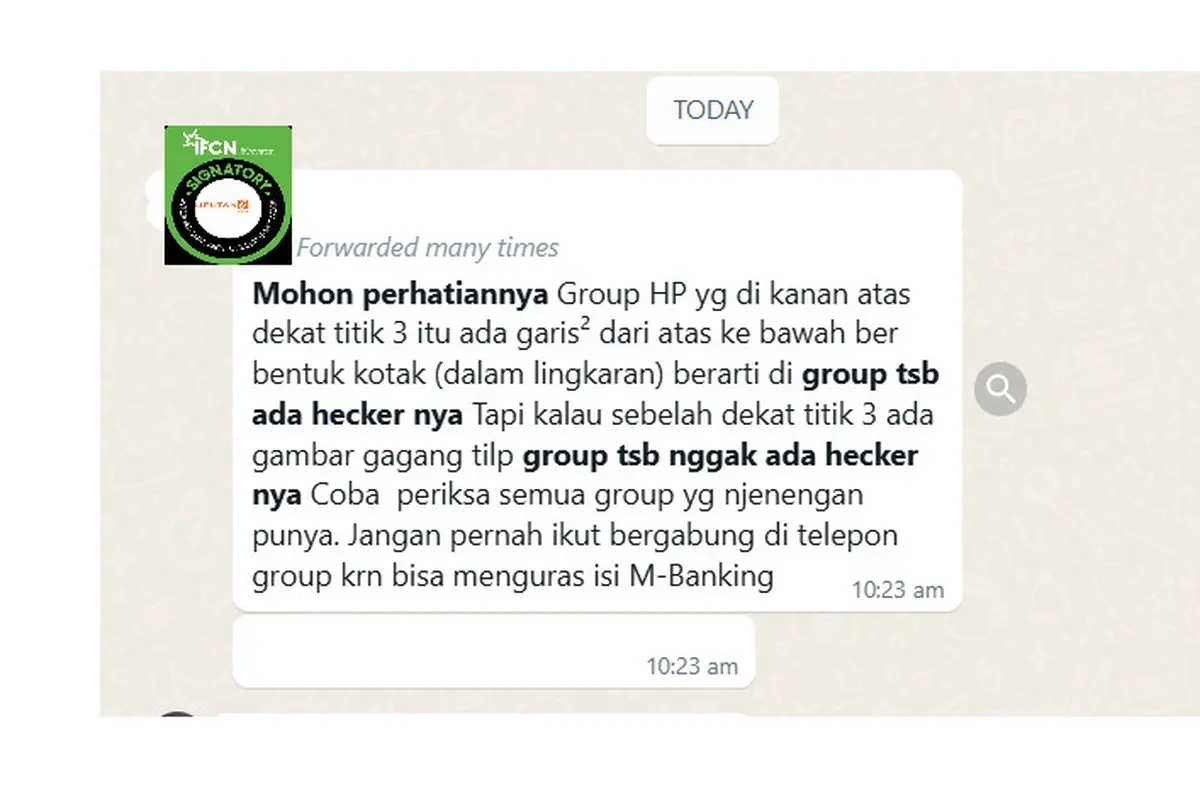 Tangkapan layar  klaim tiga titik bergaris di grup WhatsApp tanda ada hacker bisa menguras M-banking.