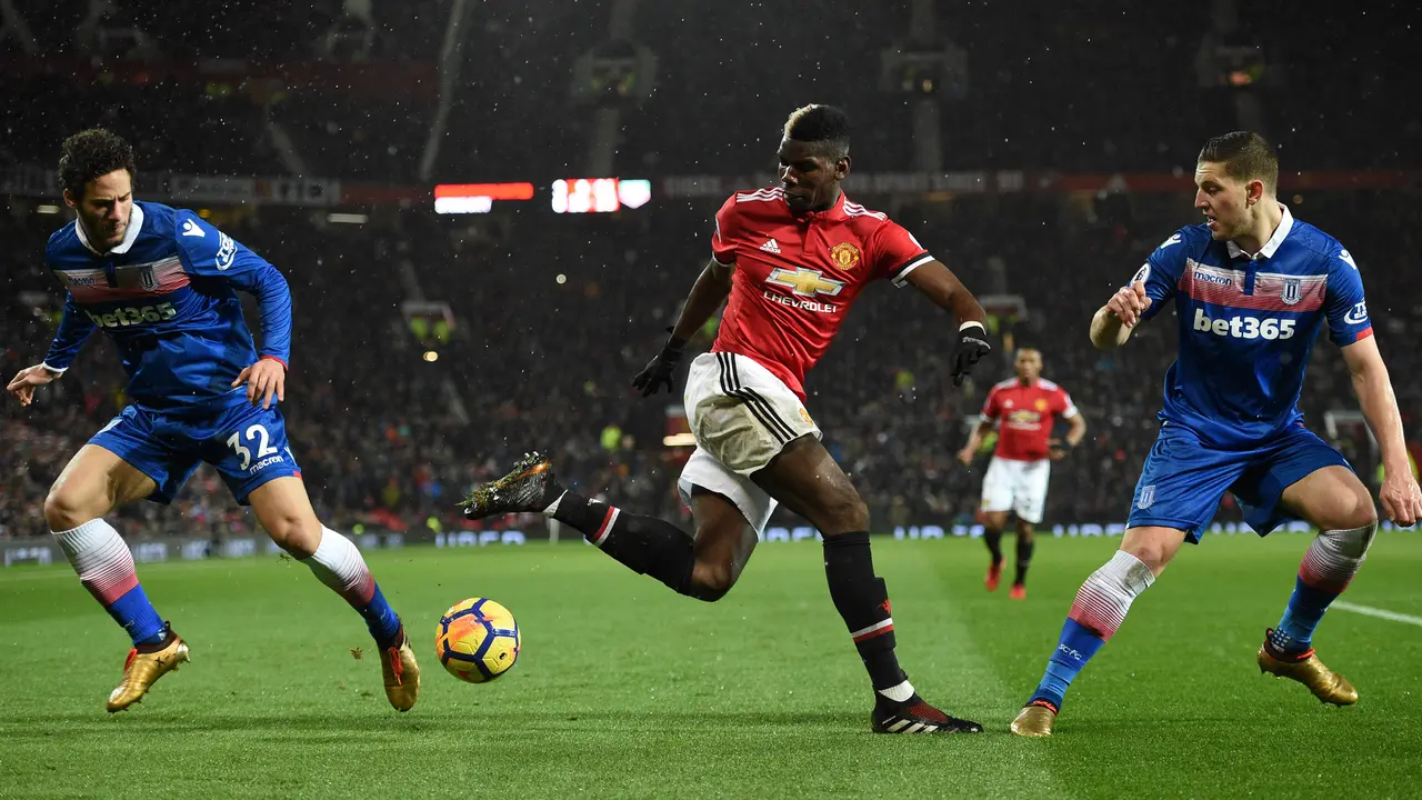 Manchester United Taklukkan Stoke City