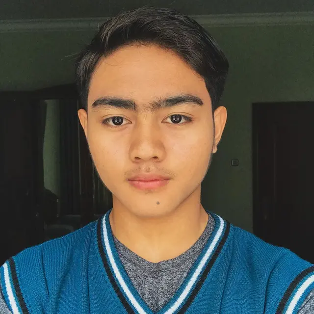 6 Potret Marvin, Kekasih Lebby Wilayati yang Juga Pedangdut