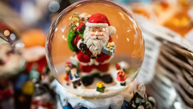 Ilustrasi Santa Claus. (Unsplash/Mitya Ivanov)