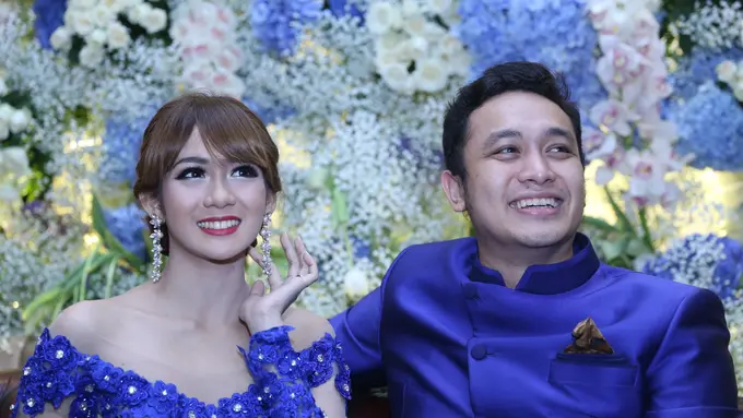[Bintang] Gilang Dirga dan Adiezty Fersa