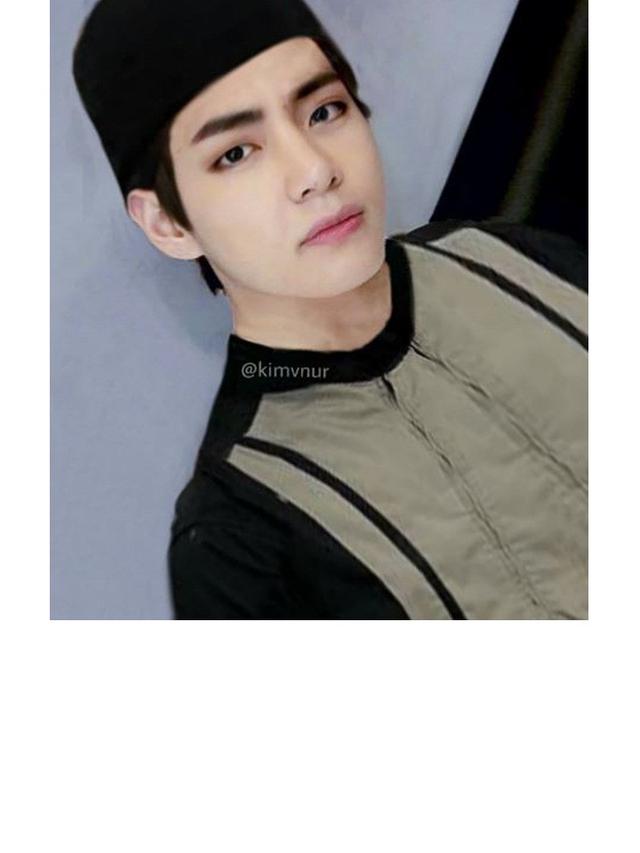 10 Editan Foto Idol K-Pop Edisi Ramadan Ini Bikin Geleng Kepala