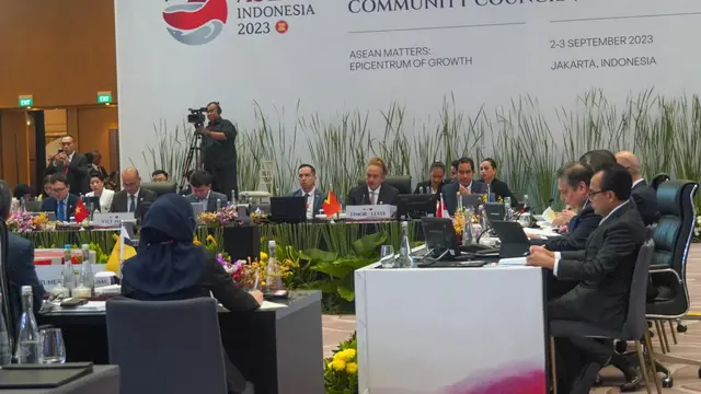 Airlangga.