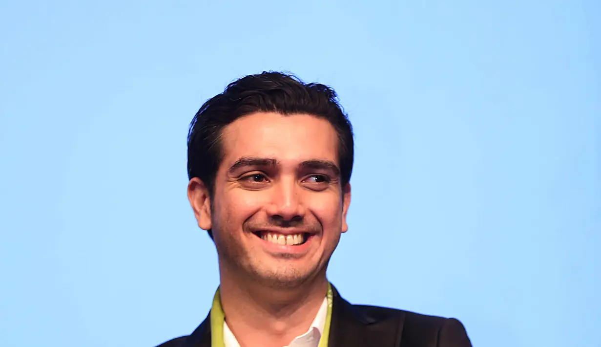 Demi bisa fasih menggunakan bahasa Arab, Fahri banyak belajar dengan teman-temannya yang paham bahasa tersebut. Suami Renata Kusmanto itu bersyukur selama proses syuting berjalan dengan lancar. (Nurwahyunan/Bintang.com)