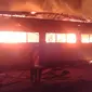 Kebakaran SD di Palangka Raya (Liputan6.com / Rajana) 
