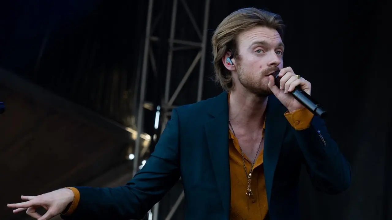 FINNEAS