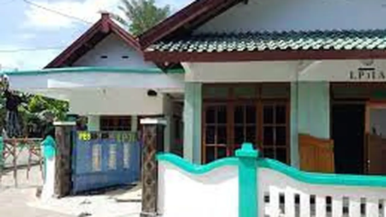 Rumah Gus Baha 1