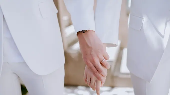 Perbedaan Cincin Tunangan dan Cincin Nikah/dok. theaurumlab.com