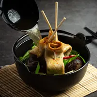 Ilustrasi odeng, camilan khas Korea. (Image by jcomp on Freepik)