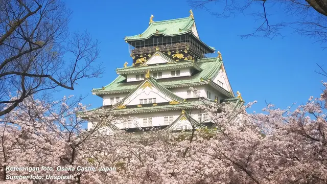 Menikmati Musim Sakura di Osaka