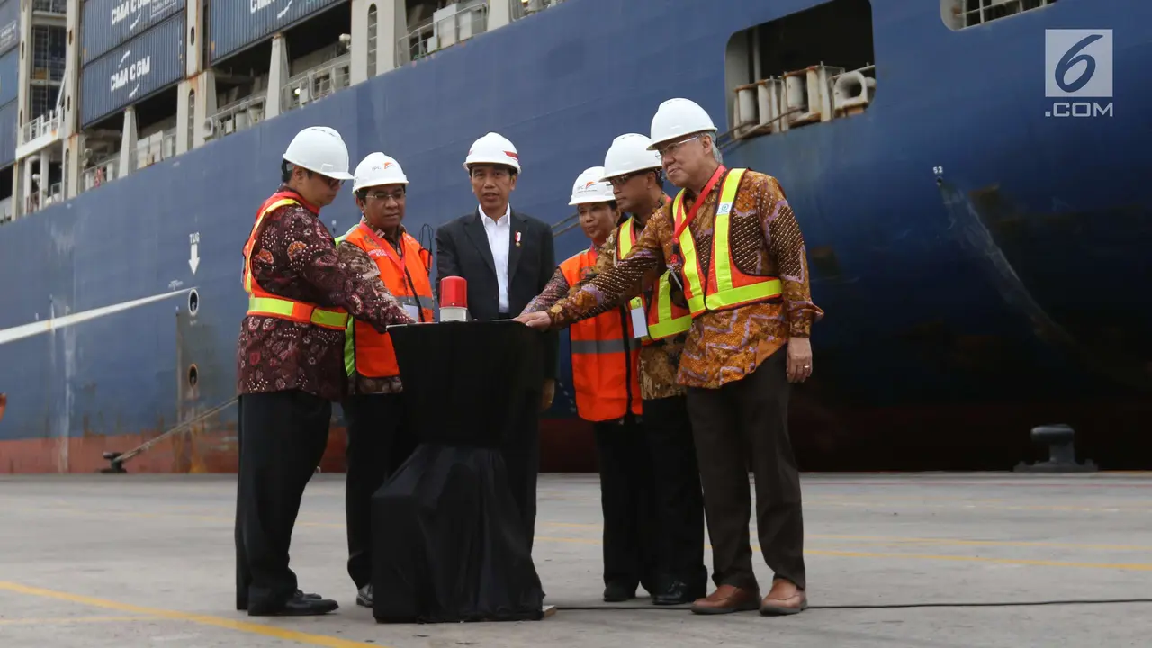Tunjukkan Ekonomi Berjalan Baik, Jokowi Lepas Langsung Ekspor ke AS
