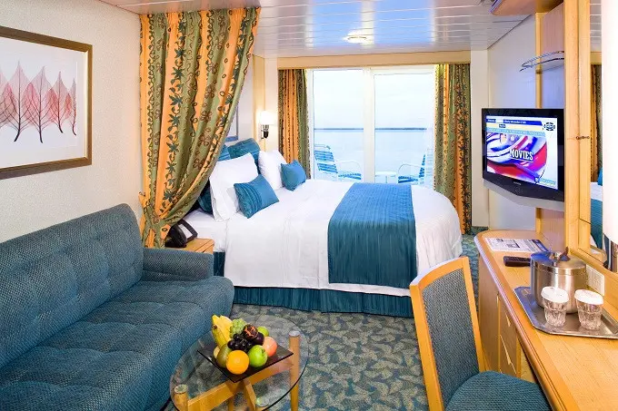 Salah satu kamar tidur di Royal Caribbean dengan tipe Balcony jadi salah satu pilihan favorit (Royal Caribbean Internasional)
