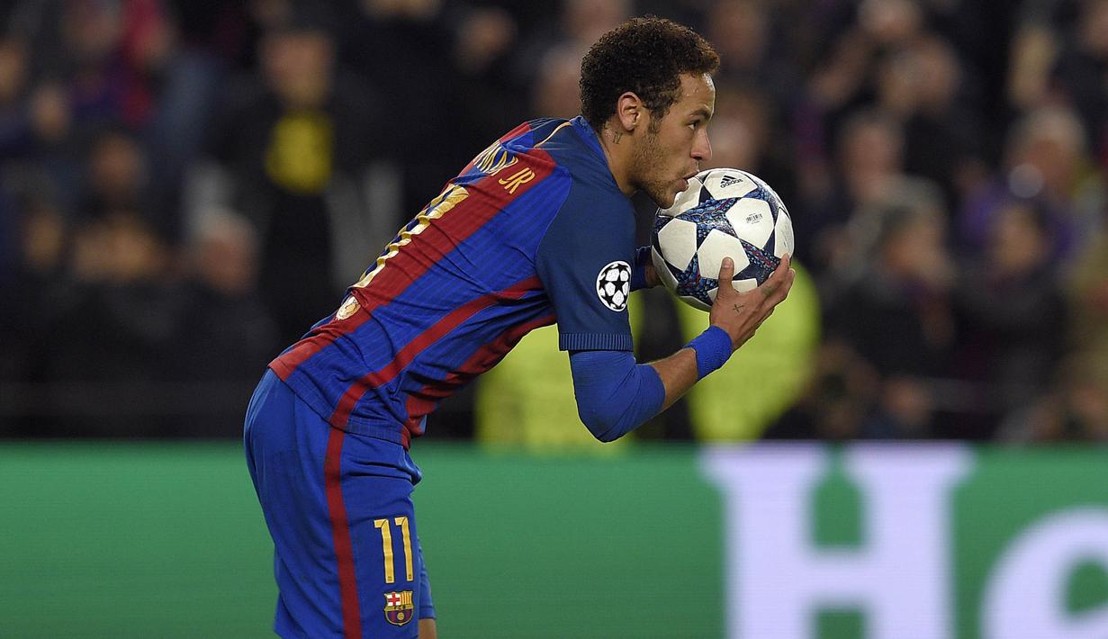 6. Neymar (Barcelona) -10 Assist. (AFP/Lluis Gene)