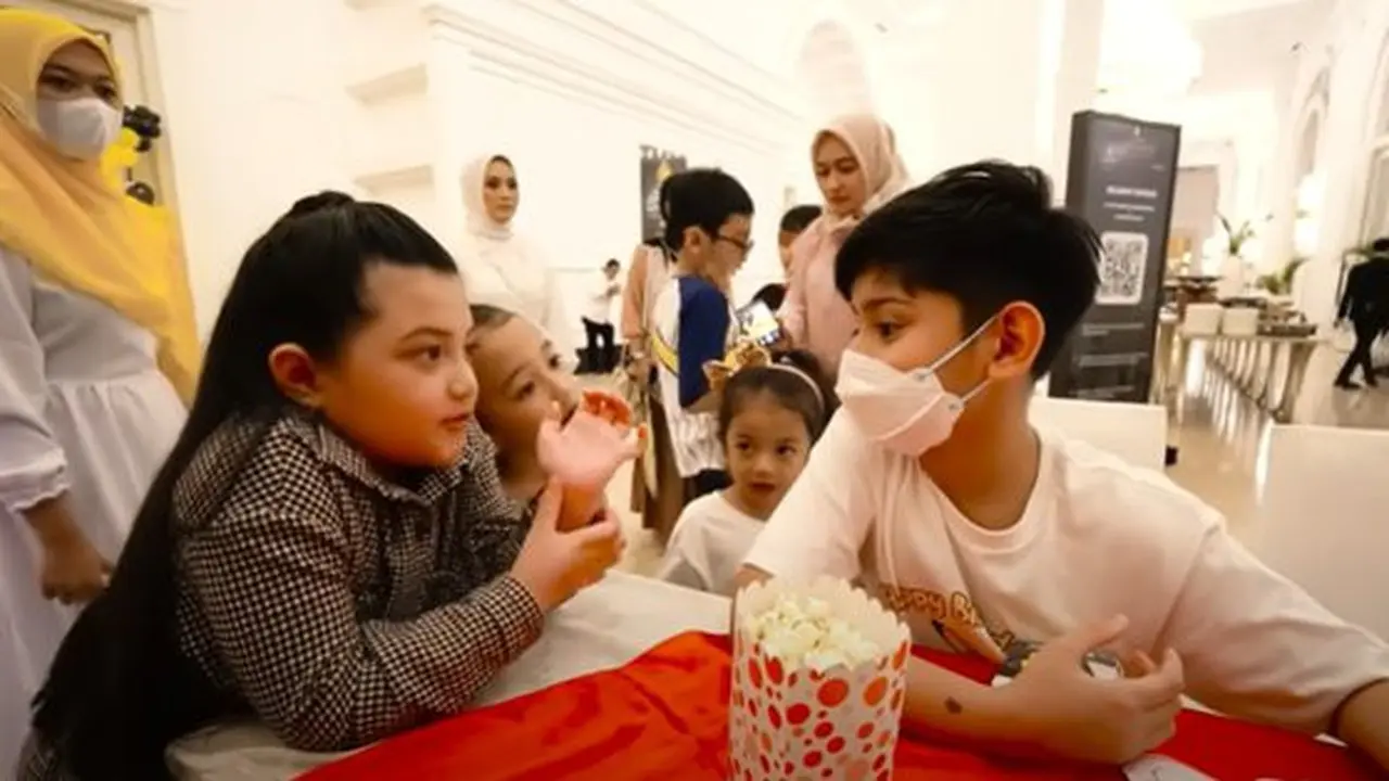 6 Potret Pertemuan King Faaz dan Arsy Hermansyah, Langsung Akrab Bikin Gemas