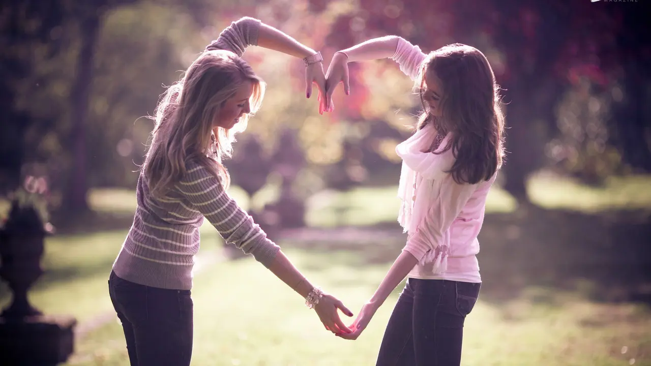 3 Versi 'Quality Time' Bareng Sahabat yang Bisa Kamu Coba