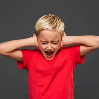 Tips menghadapi anak yang mudah marah dan tantrum. (foto: drobotdean/freepik)