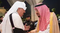 Raja Salman memantau layanan untuk para jemaah haji di Mekah. (SPA)