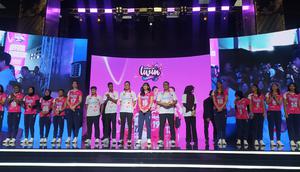 Jakarta Livin Mandiri resmi meluncurkan tim bola voli putri untuk Proliga 2026 sekaligus memperkenalkan jersey baru, lagu resmi tim, dan e-money edisi khusus dalam acara launching yang digelar di Gedung Nawasena, Universitas Mandiri Wijaya Kusuma, Senin (5/1/2026). (Bola.com/Roby Dian)