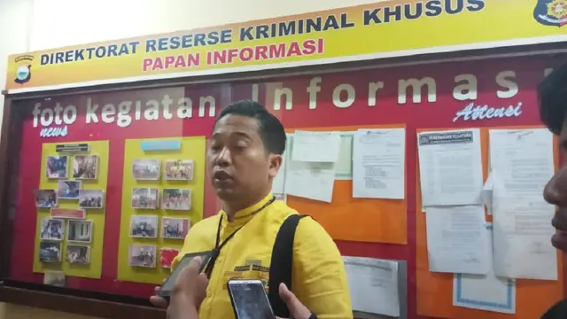 Kasubdit III Tipikor Dit Reskrimsus Polda Sulsel, Kompol Yudha Wiradjati mengatakan gelar perkara dugaan suap proyek DAK Pare-Pare ditunda (Liputan6.com/ Eka Hakim)