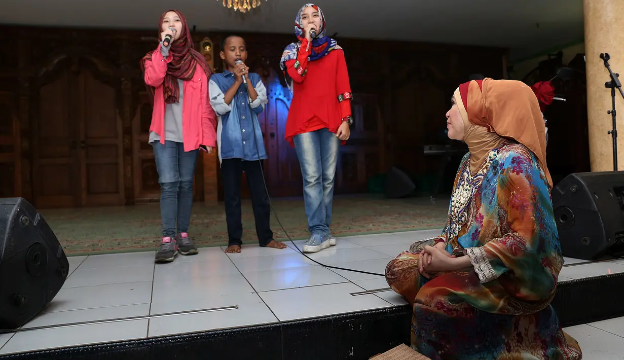 Dorce tidak ingin merepotkan orang lain saat dirinya telah tiada. Selain itu ia juga sudah mempersiapkan tempat peristirahatan terakhir untuk anak-anaknya. (Galih W. Satria/Bintang.com)