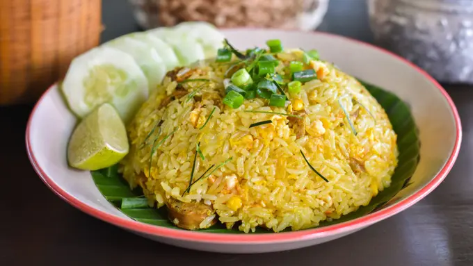 nasi goreng kuning kunyit