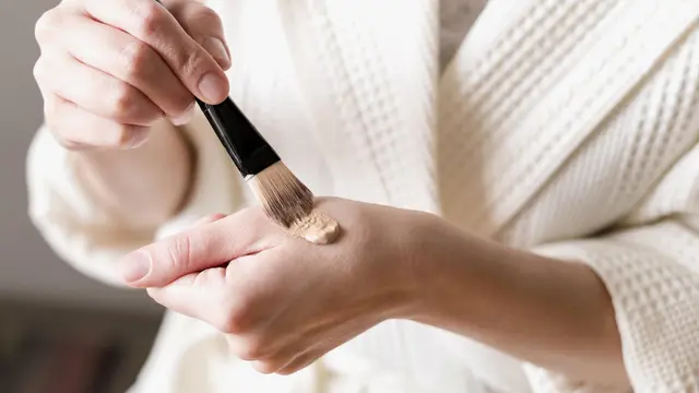 Rahasia Tampil Fresh dan Menawan Saat Silaturahmi Idul Adha dengan Makeup Minimalis - 2