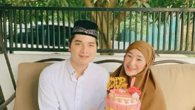 Alvin Faiz - Larissa Chou (Foto: Instagram/@larissachou)