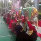 Wanita Tionghoa muallaf ramaikan Imlek dengan lomba kreasi hijab di Masjid Cheng Ho, Surabaya. (Liputan6.com/Dian Kurniawan)