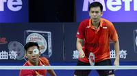 Ganda putra Indonesia, Hendra Setiawan/Rian Agung Saputro, mengalahkan pasangan Jerman, Jones Ralfy Jansen/Josche Zurwonne, pada babak pertama Denmark Terbuka Super Series Premier di Odense Sports Park, Odense, Denmark, Rabu (19/10/2016). (PBSI)