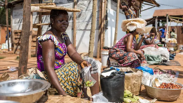 Pasar Barter di Togo