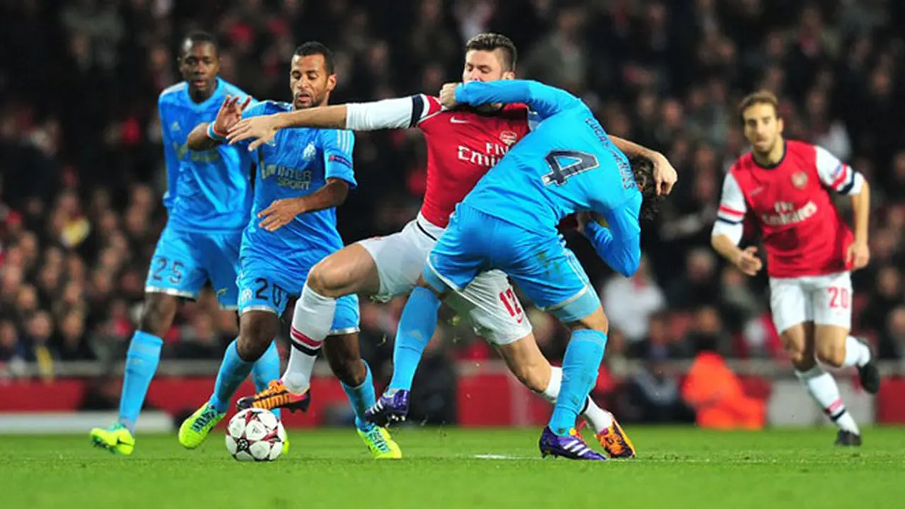 arsenal-oly-131127a.jpg