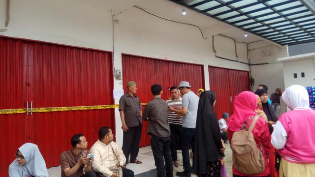 Menabung 10 Tahun, Jemaah Umrah Palembang Malah Ditelantarkan