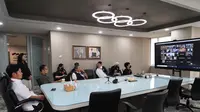 Ketua NOC Indonesia, Raja Sapta Oktohari (kiri), menghadiri Rapat Kerja SEA Games Federation (SEAGF) yang berlangsung virtual pada Rabu (9/6/2021). (Dok NOC Indonesia)