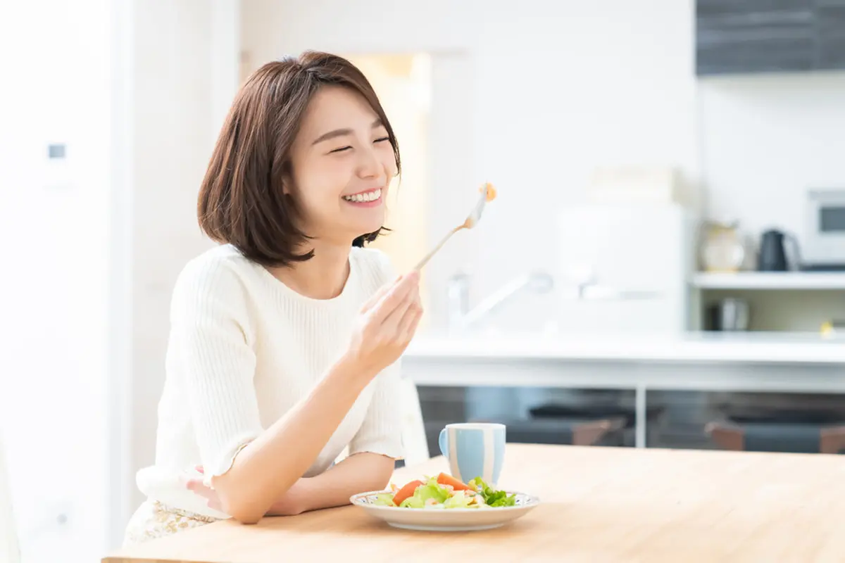 Ini Lho Jenis Makanan yang Sebaiknya Tidak Dikonsumsi Selama Menstruasi, Biar Tetap Happy!