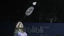 Tunggal putra Indonesia, Anthony Sinisuka Ginting, saat melawan wakil Belanda, Mark Caljouw, pada Indonesia Open di Istora Senayan, Rabu, (4/7/2018). Anthony Ginting menang 21-9, 21-17. (Bola.com/M Iqbal Ichsan)