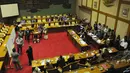 Suasana pengambilan keputusan calon anggota BPK RI periode 2014-2019 di Komisi XI DPR, Kompleks Parlemen, Senayan, Jakarta, (15/9/14). (Liputan6.com/Andrian M Tunay) 