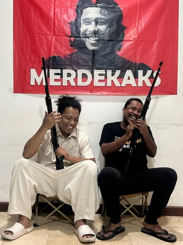5 Potret Double Date Arie Kriting dan Mamat Alkatiri, Kompak Bareng Istri
