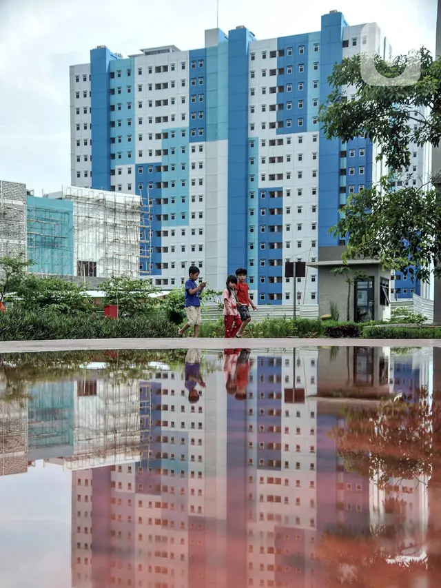 FOTO: Pekerja Migran Indonesia Jalani Karantina di Rusun Nagrak Cilincing