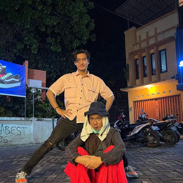 Terlibat Satu Project, Ini 6 Kebersamaan Felicya Angelista dan Anrez Adelio