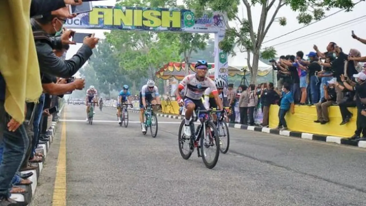 Balapan sepeda bertajuk Tour de Siak yang pernah digelar di Provinsi Riau.