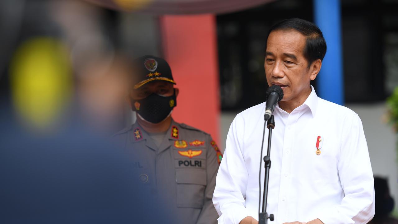 Jokowi Tinjau Vaksinasi Anak Usia 6-11 Tahun