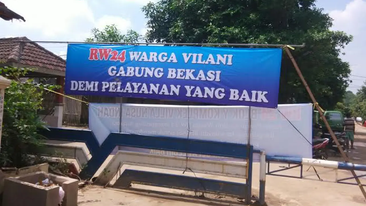 Spanduk protes warga Kabupaten Bogor ingin gabung ke Bekasi