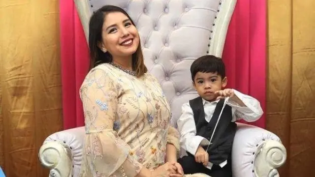 Tya Ariestya